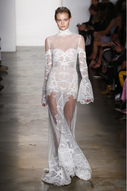 56c0fdb7c20941455488439_w427_h640